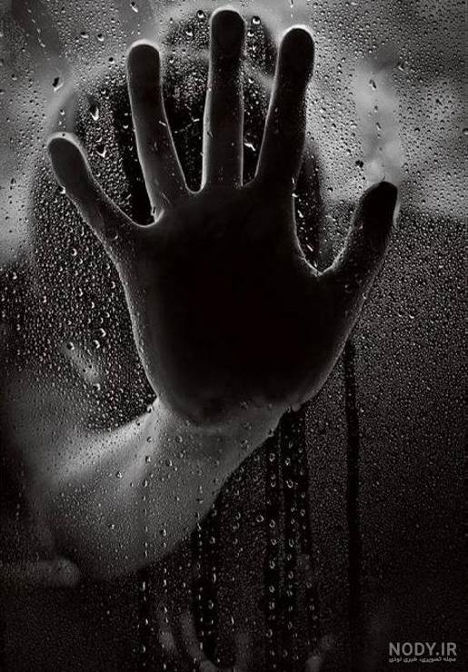  عکس غمگین پسرانه سیاه و سفید برای پروفایل