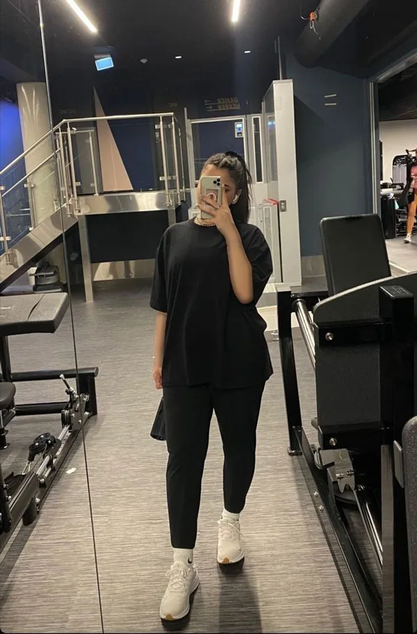 عکس فیک باشگاه پسرانه