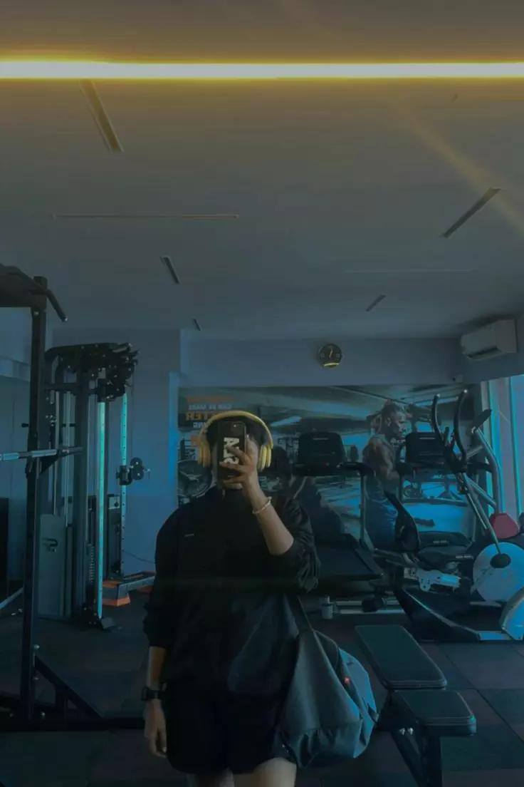 عکس فیک باشگاه پسرانه