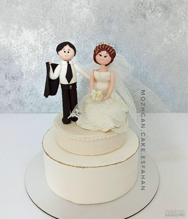 عکس عروس داماد روی کیک