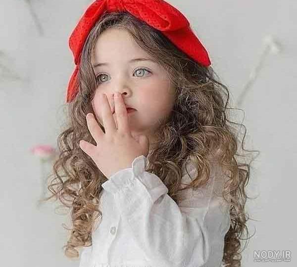 یک عکس پروفایل بچه گانه