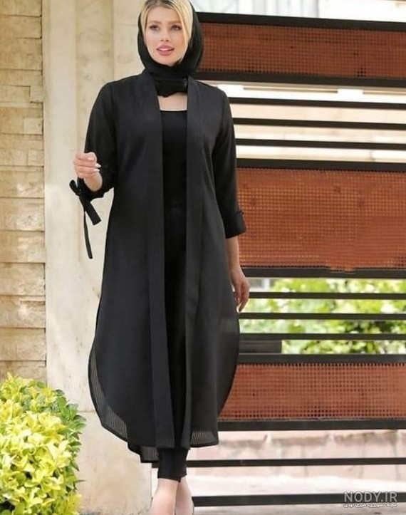 مانتوهای تابستانی حریر مدل جدید و شیک، کوتاه یا باند آمده با گلداری زیبا و جذاب، انتخابی بی نظیر برای فصل گرما.