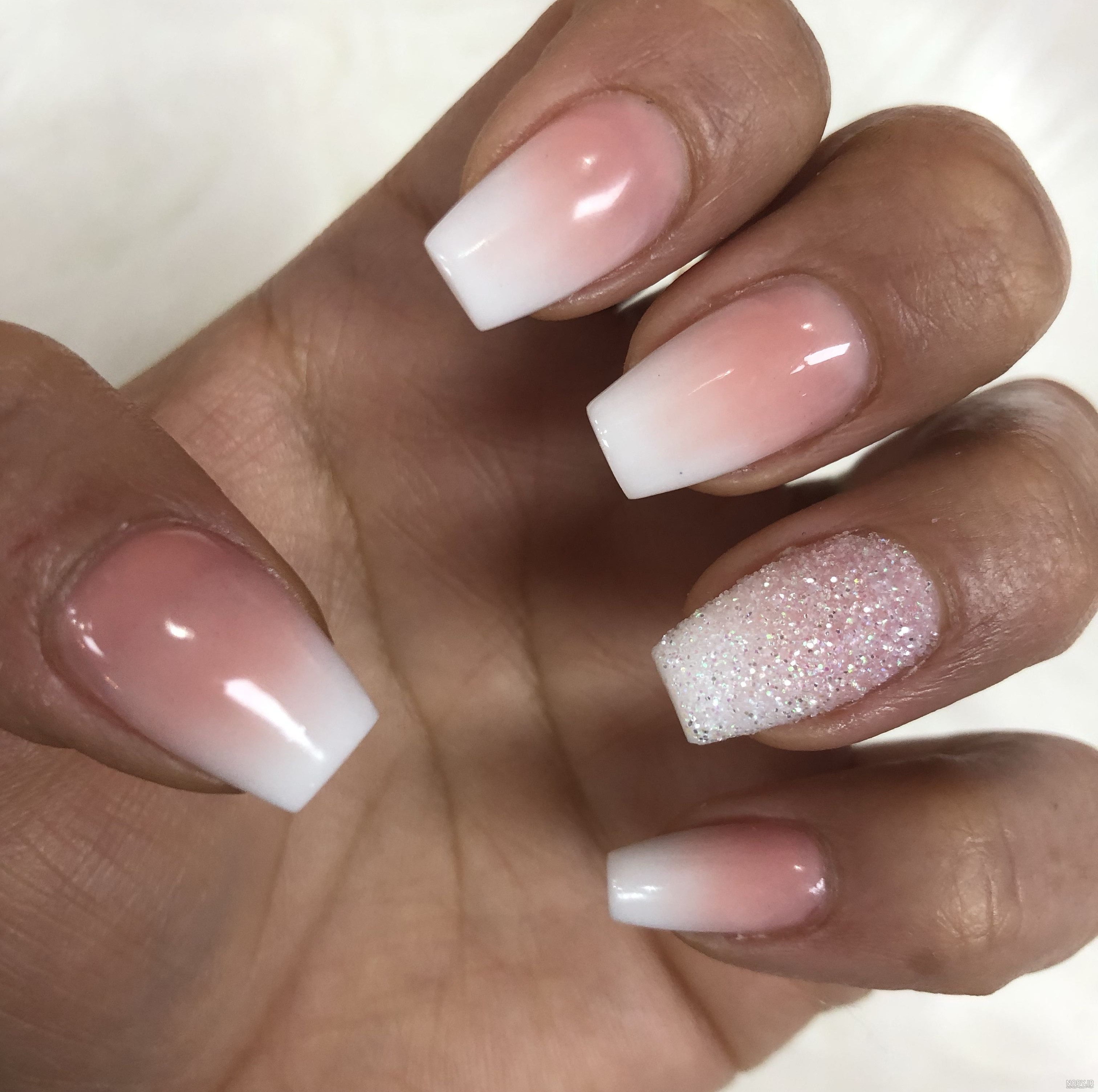 Frosty Ombré  Short coffin nails, Pink ombre nails, Ombre acrylic nails