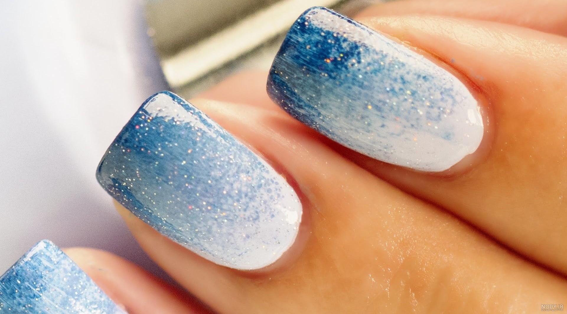 Try this Awesome Nail Art with Gradient Effect!  Ombre nail designs ...