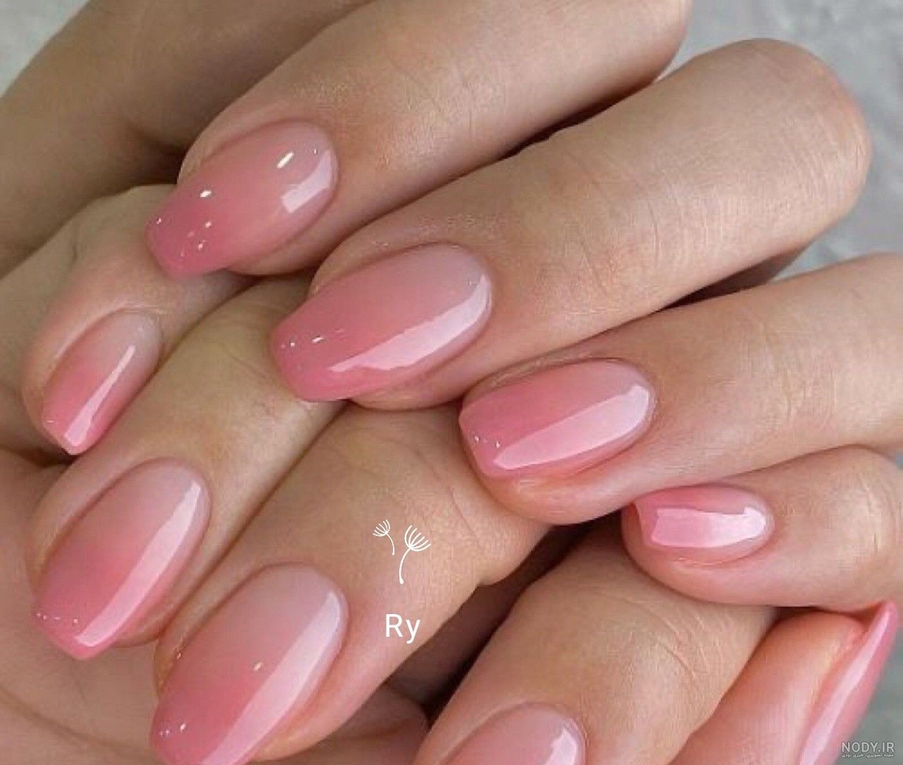 بهترین مدل های ناخن کیوت دخترانه و فانتزی ۲۰۲۵ با طرح های ساده، کوتاه، صورتی و آبی در q-nails و quy nails kassel