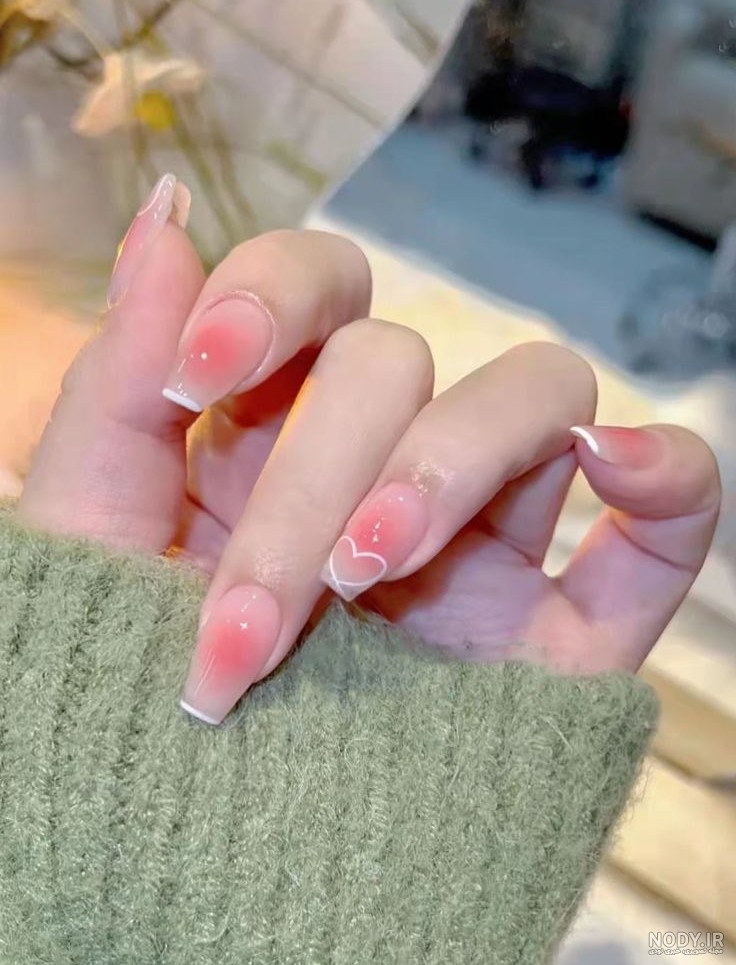 بهترین مدل ناخن کیوت دخترانه و فانتزی 2025 با طراحی های ساده، کوتاه و آبی و صورتی در quy nails kassel