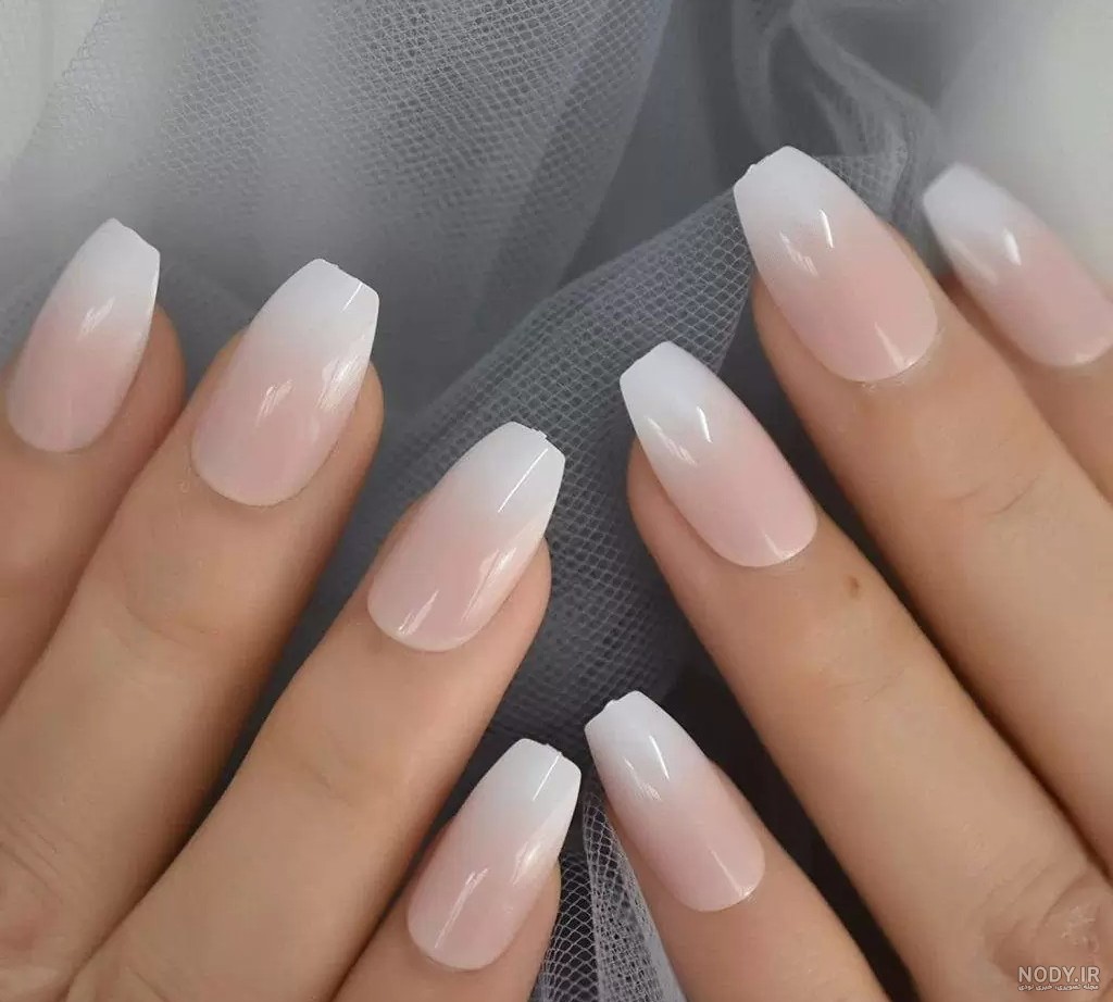 مدل های ناخن بیبی بومر ۲۰۲۵: کروم، عروس، رنگی، مشکی، قرمز، صورتی و مربع جدید