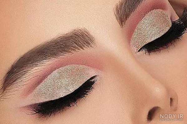 راهنمای جامع سایه چشم اکلیلی عروس 1404: قیمت، عکس، و آموزش های جدید