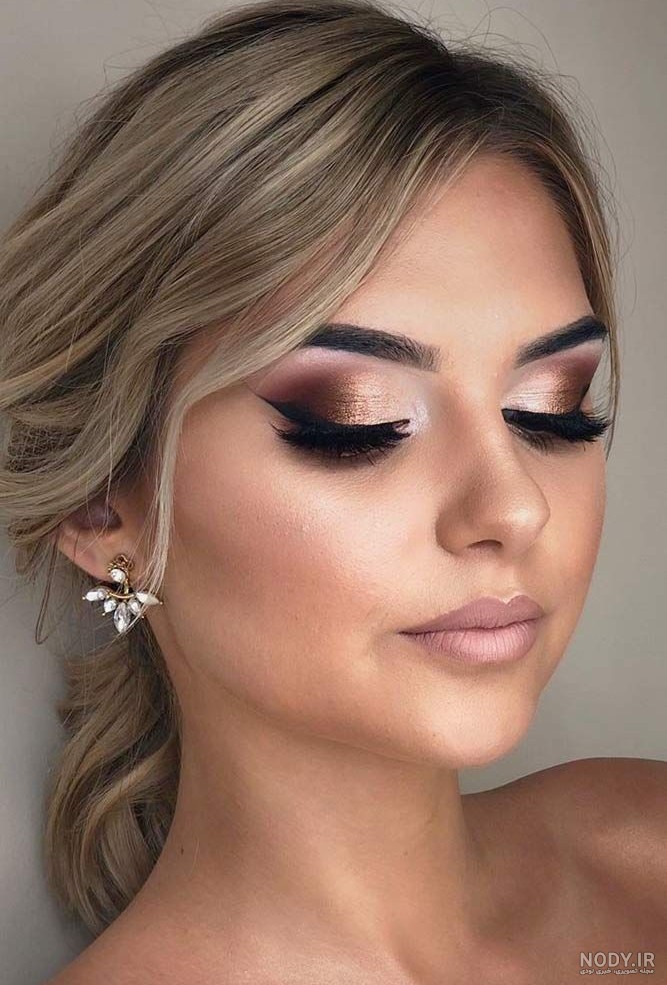 عکس های سایه چشم اکلیلی عروس جدید، قیمت و آموزش آرایش ساده و حرفه ای در سال ۱۴۰۴