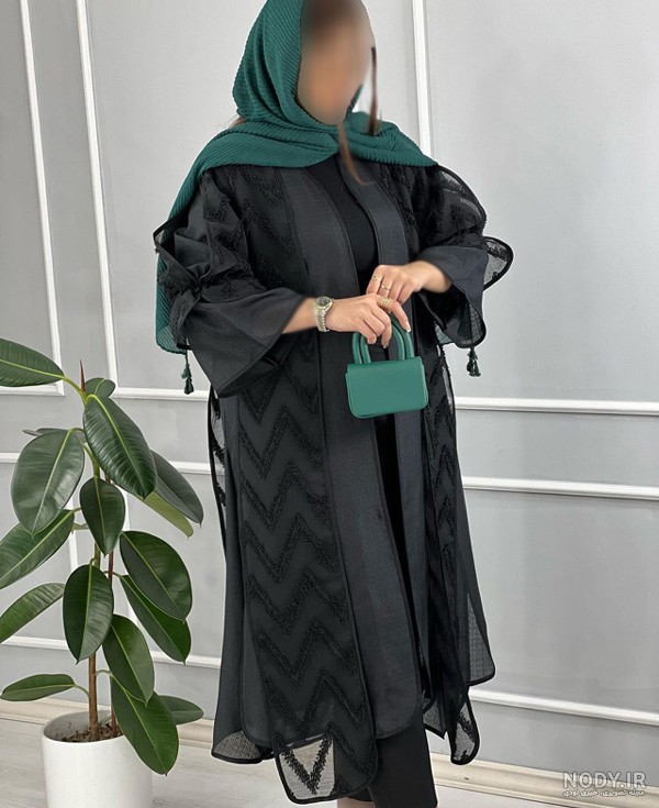 راهنمای تصویری مدل مانتو بلند شیک و باکلاس دخترانه و اداری در سال ۱۴۰۴