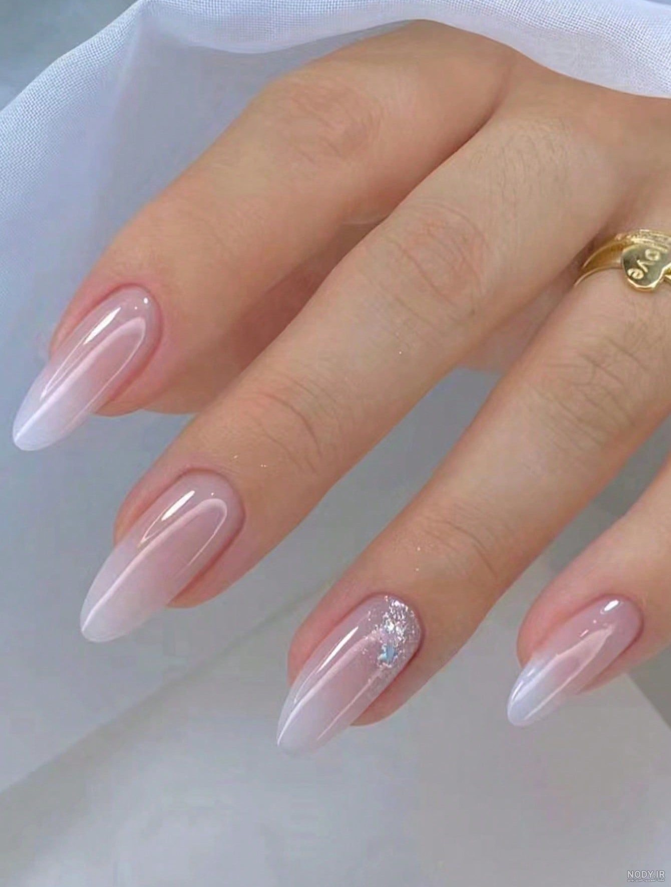 مدل ناخن آمبره یاسی ۲۰۲۵: راهنمای جامع و آموزش های متفاوت با gel polish و طراحی های دخترانه