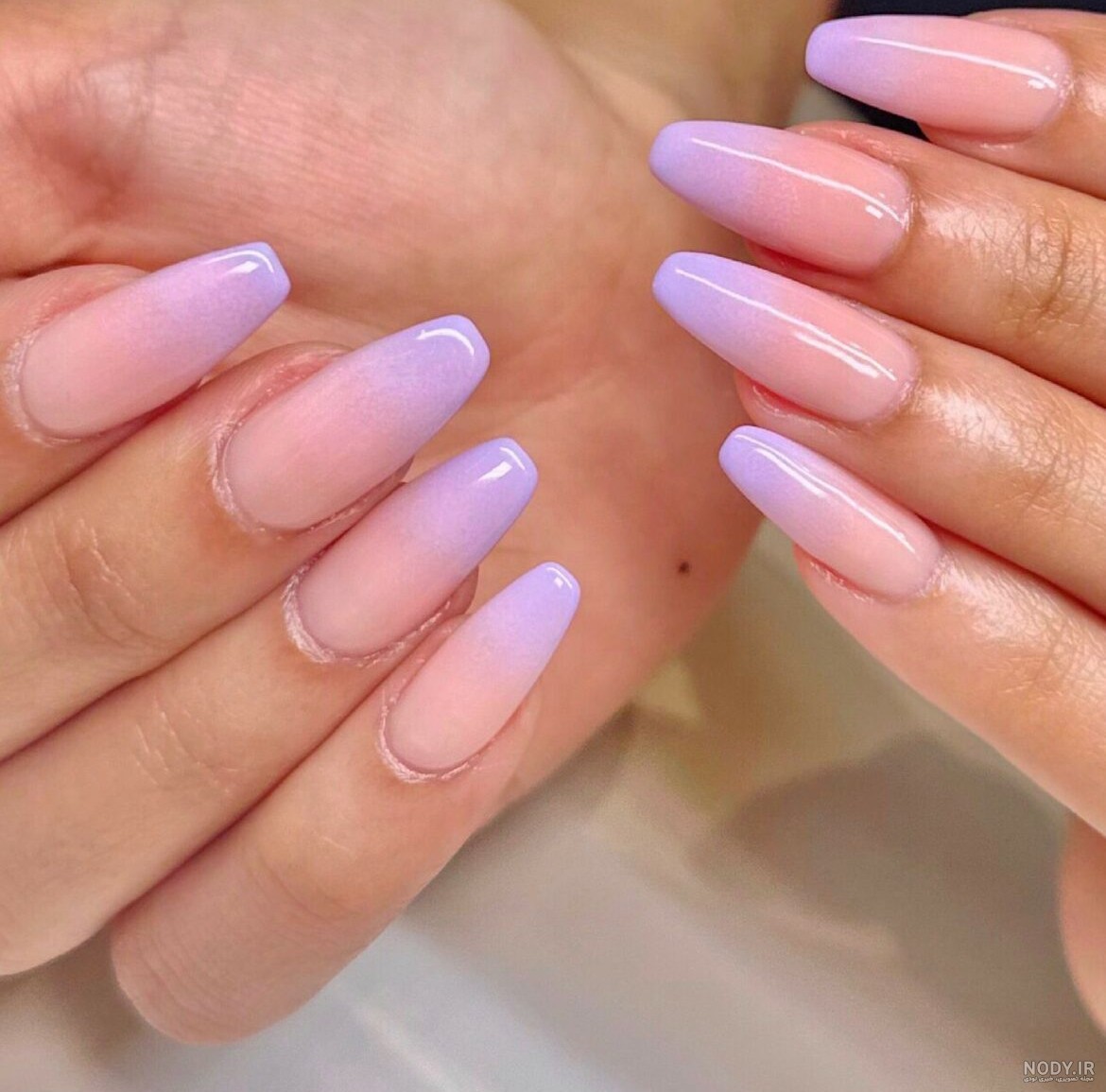 مدل ناخن آمبره یاسی ساده و دخترانه با ژل و آموزش در سال ۱۴۰۴