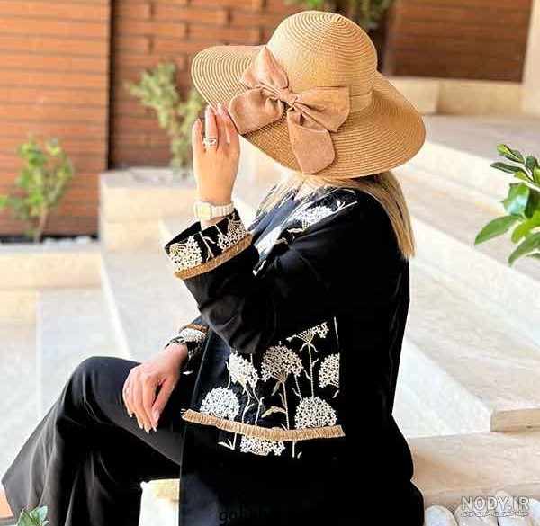 جدیدترین مدل مانتو مشکی ترکیبی با تور، گیپور و حریر در سال ۲۰۲۵ و ۱۴۰۴