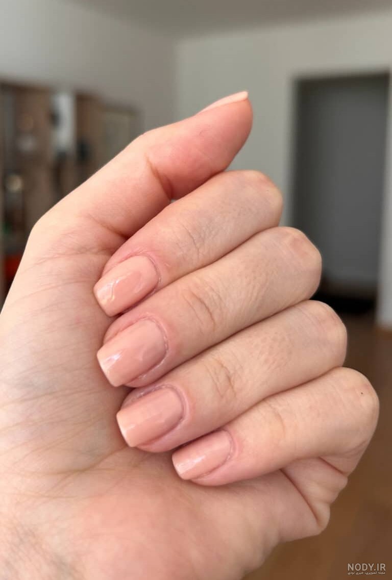 مدل ناخن نچرال شیک و طبیعی برای دخترانه و مدرسه در سال ۱۴۰۴