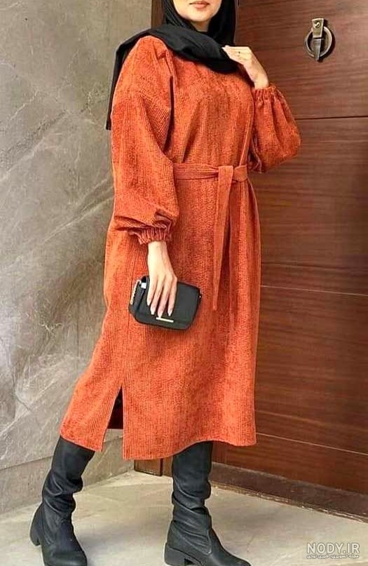 مدل های مانتو مخمل کبریتی، بلند، شیک و آینه ای مناسب پاییز 2025