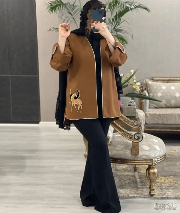 مدل مانتو پاییزی مزونی و استایل های maison margiela autumn vibes 2025
