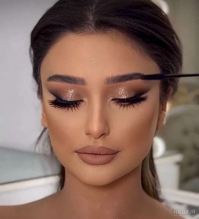 تصاویر سایه چشم عروس ۲۰۲۵: جدیدترین ایده ها و طراحی های عروس با سایه های عروسکی، هندی، ایرانی و خطی
