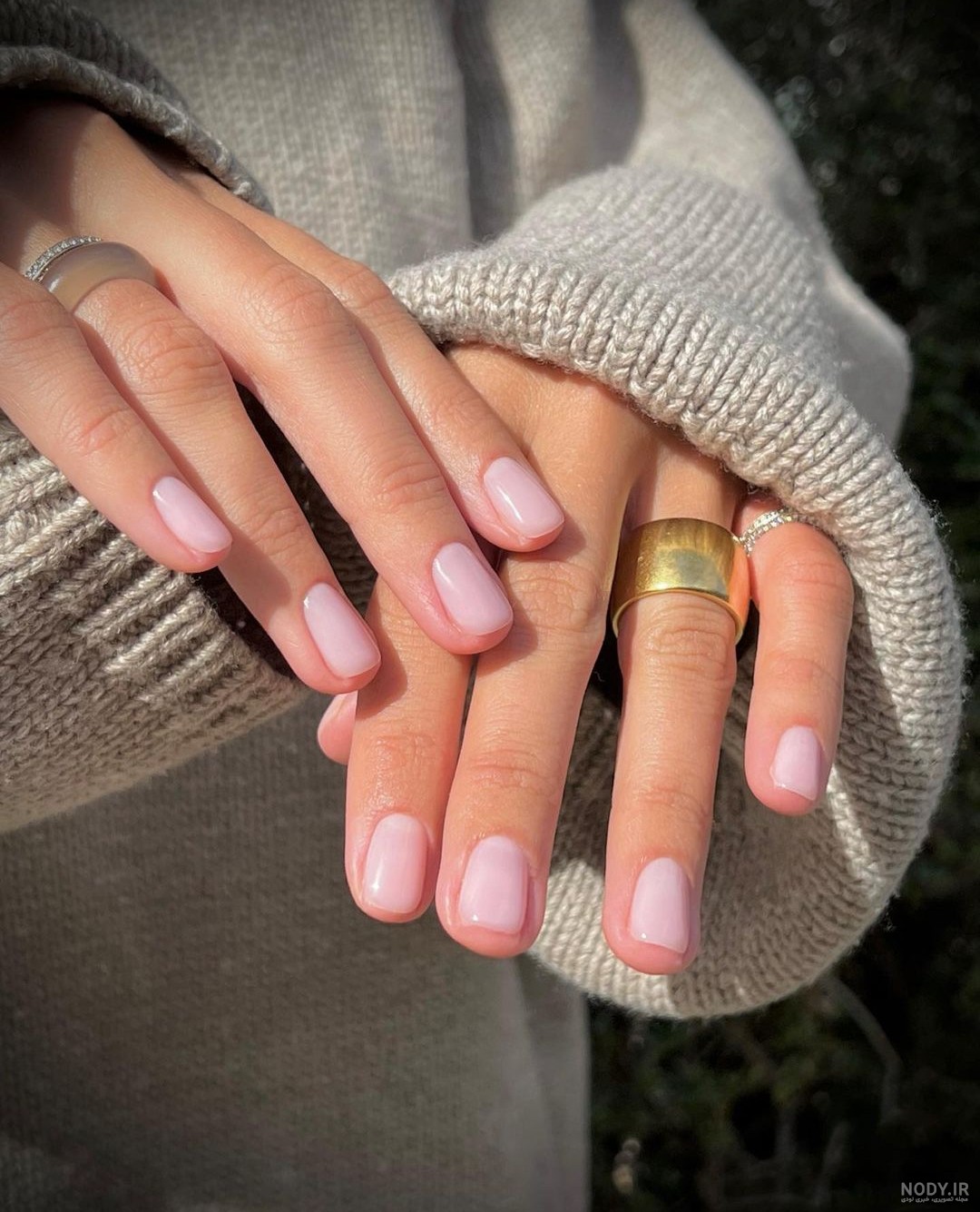 مدل ناخن دخترانه جدید ۱۴۰۴: شیک ترین طرح های تابستانی، کوتاه و فانتزی برای استایل های ترند امسال