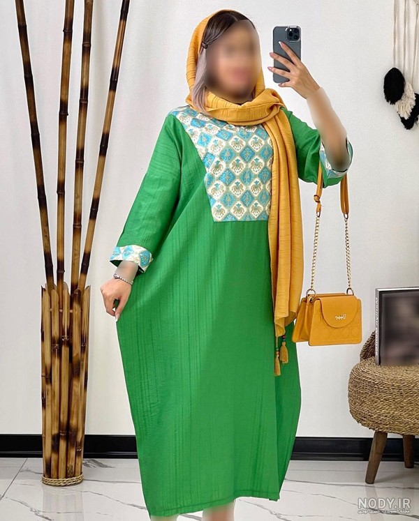 مدل مانتو لنین با خرج کار سوزن دوزی، جلو بسته و بلند در سال ۱۴۰۴