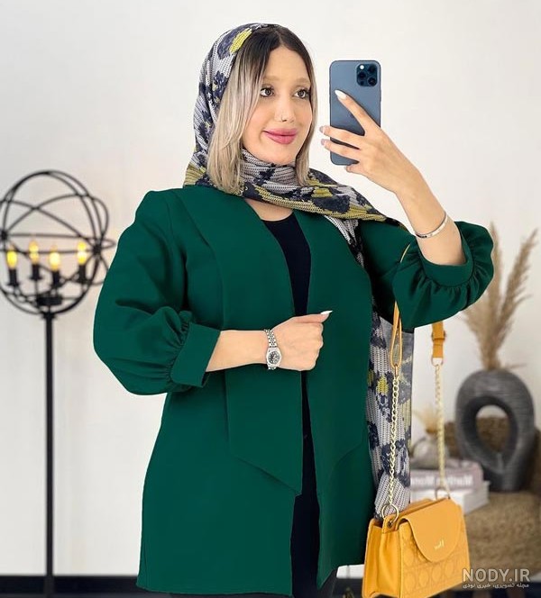 مدل مانتو کتی شیک و مجلسی ۱۴۰۴: جدیدترین استایل های مشکی، کوتاه، بلند و دخترانه در سال ۲۰۲۵