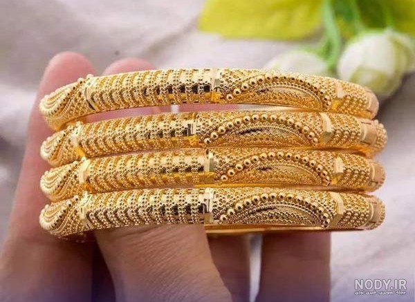 مدل النگو عربی جدید و شیک در سال ۱۴۰۴ با طراحی تکی و طلای اماراتی و هندی