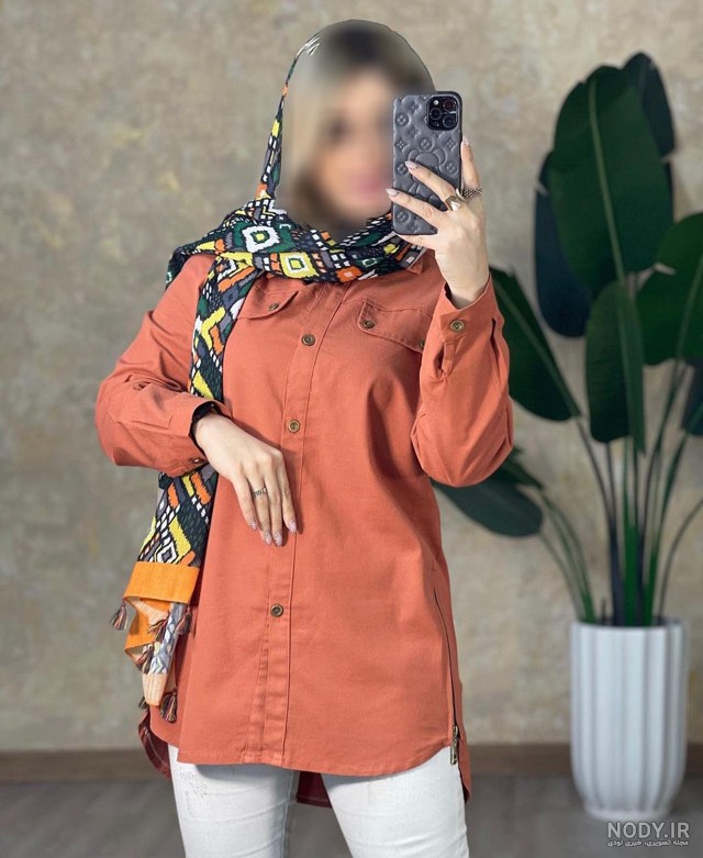 بهترین مدل مانتو اسپرت ۱۴۰۴: دکمه دار، کوتاه، بلند، مشکی و پاییزی برای استایل شیک و دانشجویی