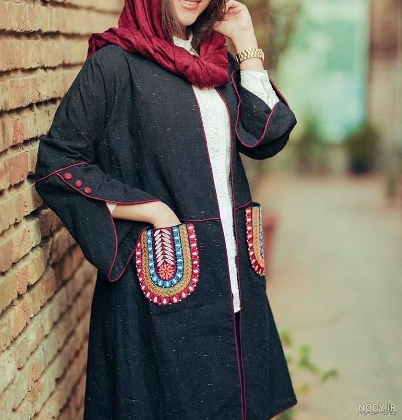 تصاویر برتر مانتو یلدا ۱۴۰۴: مدل های جدید، سبز، کتی، بلند و ست مادر و دختر زنانه و دخترانه