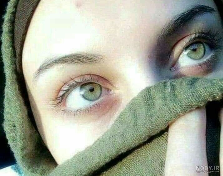 بهترین عکس پروفایل دخترونه خفن و طبیعی با چشم سبز و عکس چشم برای پروفایل در سال 1404