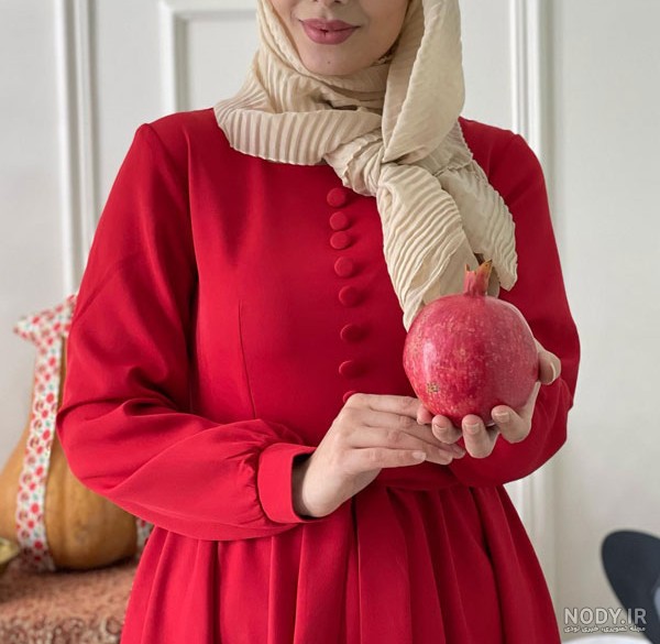 جدیدترین مدل مانتو شب یلدا 1404 با طرح های شیک و تابستانی در yalda.night و yalda-nacht