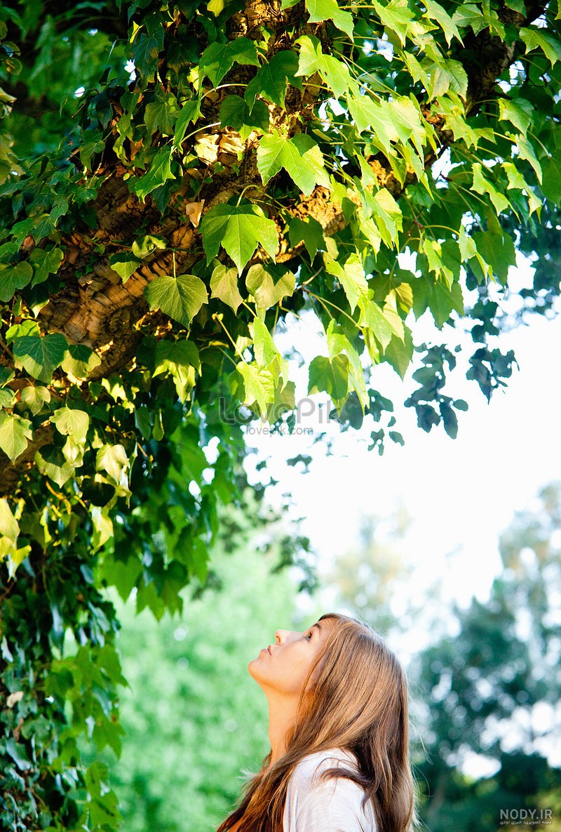 عکس پروفایل دخترونه در طبیعت زیبا و واقعی برای سال 1404 و 2025 میلادی
