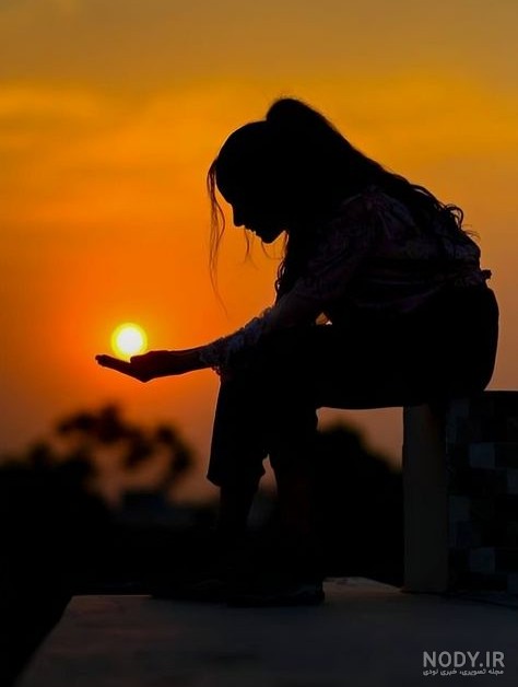 عکس پروفایل دخترانه غمگین جدید و شیک برای تنهایی و دل شکسته در ۱۴۰۴