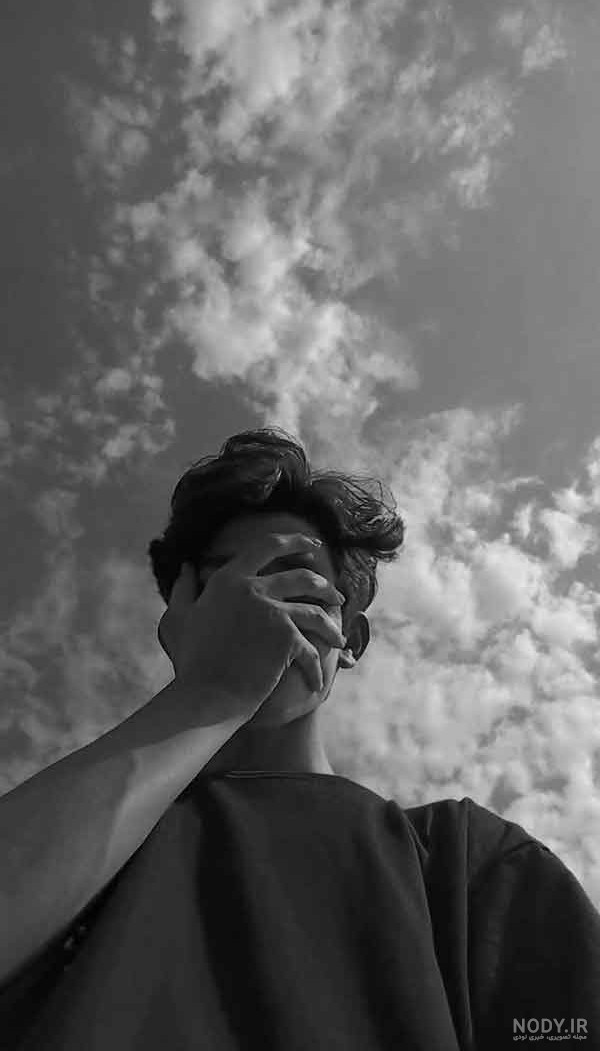 تصاویر پروفایل پسرانه لاکچری و شاد برای سال 1404  عکس های زیبای مردانه و پسرانه