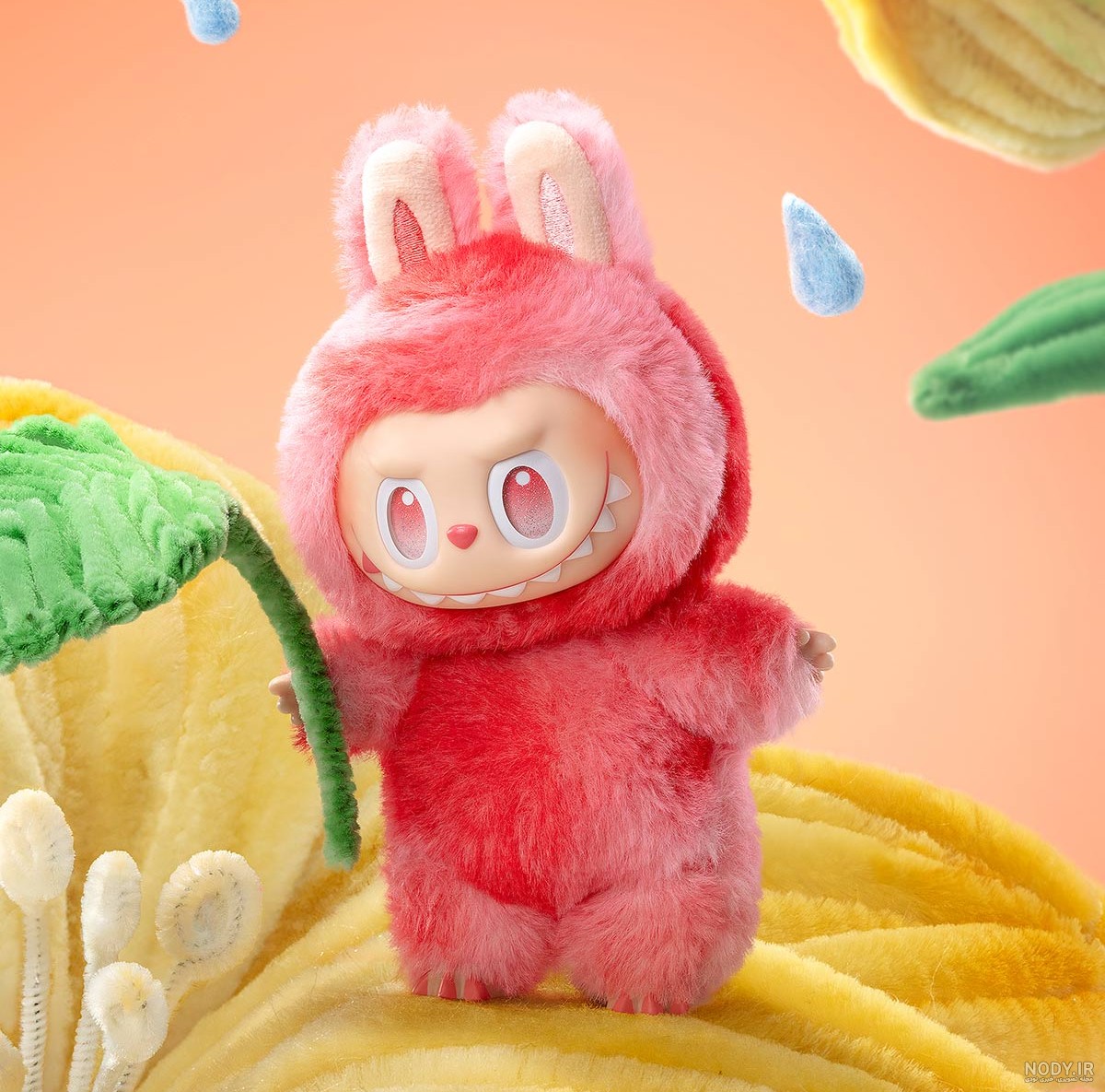 عکس های لبوبو رنگین کمانی، اصل و سکرت با رنگ های زنده و چشم نواز در سال ۲۰۲۵